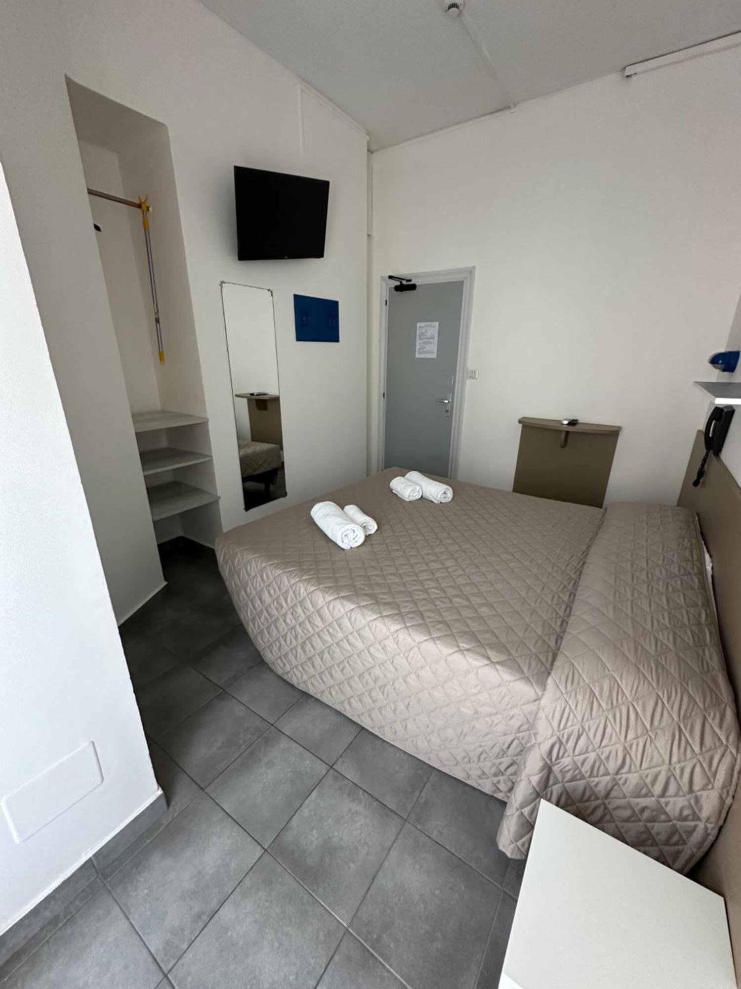 Hotel Austria Rimini Exterior photo
